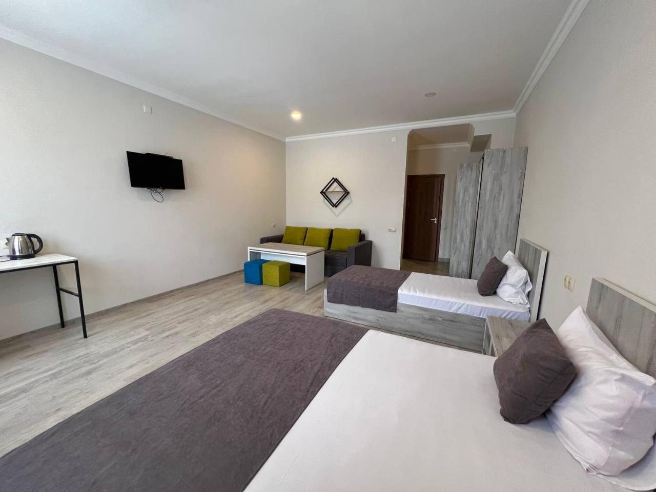 Hotel Menua Jerevan Exteriér fotografie