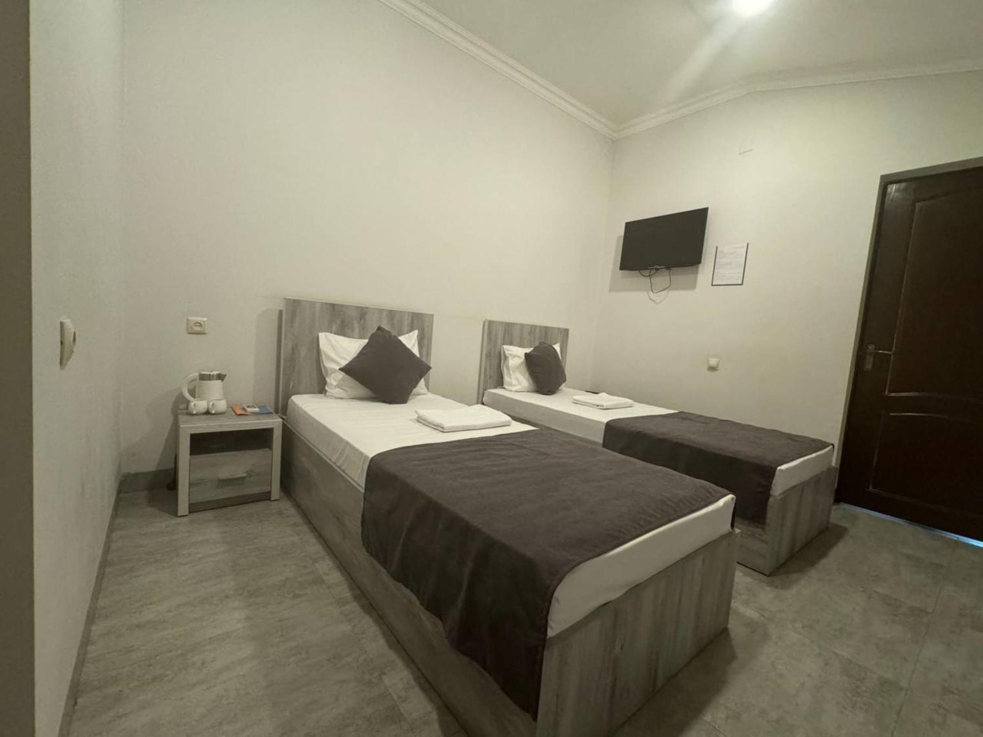 Hotel Menua Jerevan Exteriér fotografie