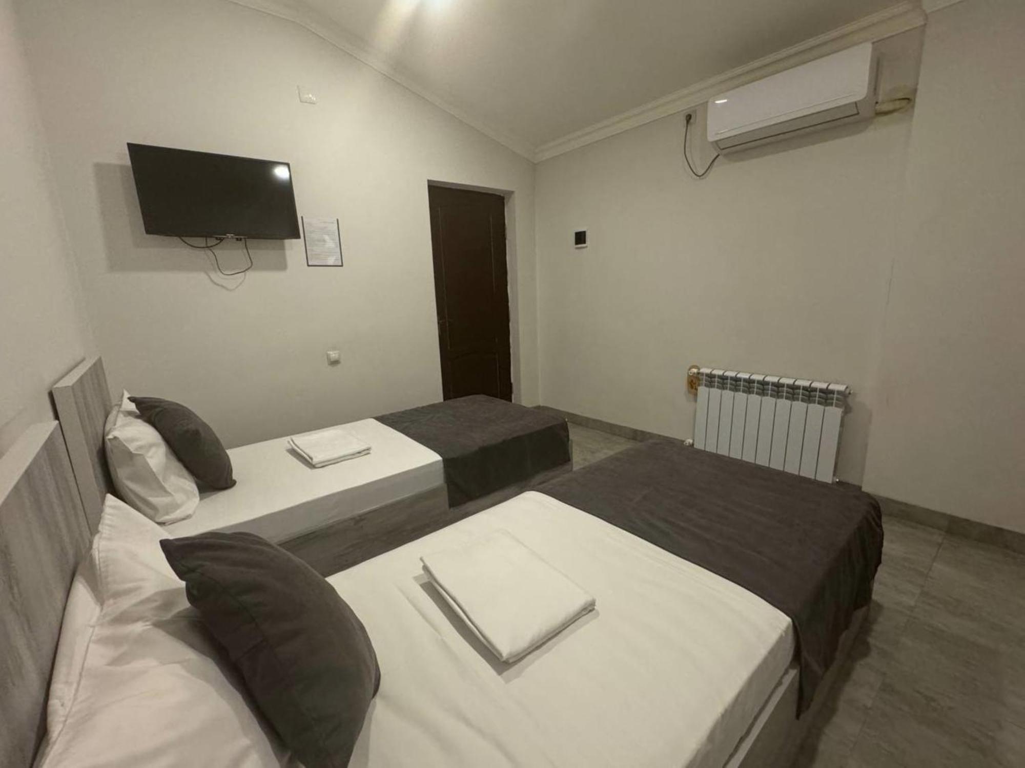 Hotel Menua Jerevan Exteriér fotografie