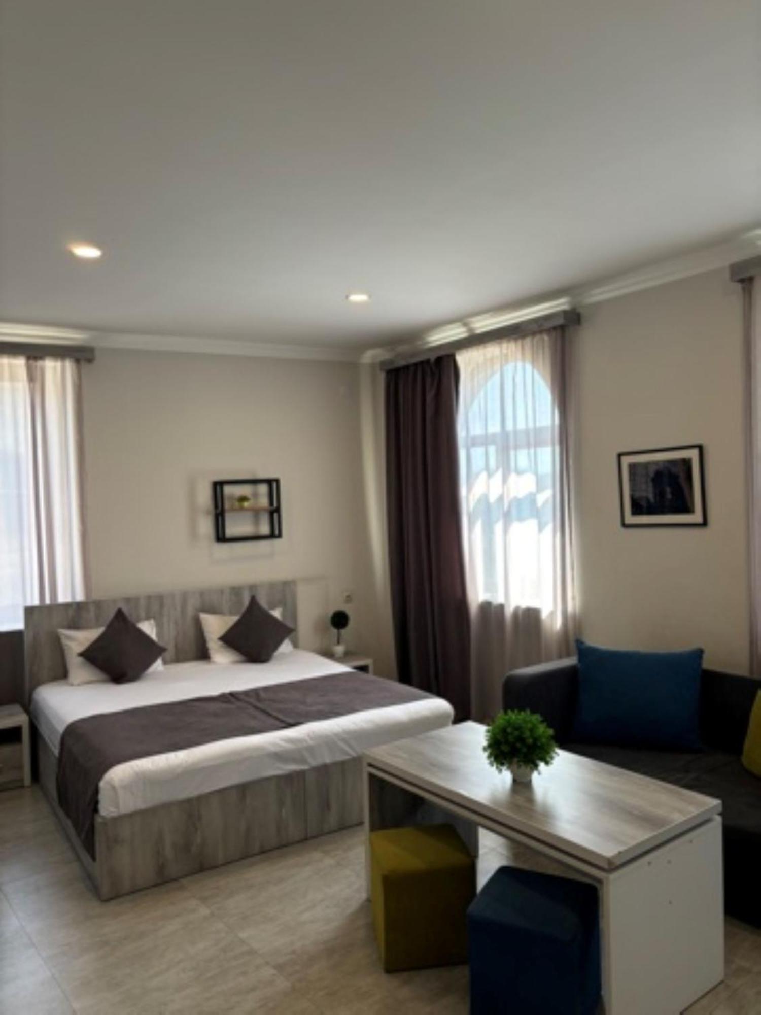 Hotel Menua Jerevan Exteriér fotografie