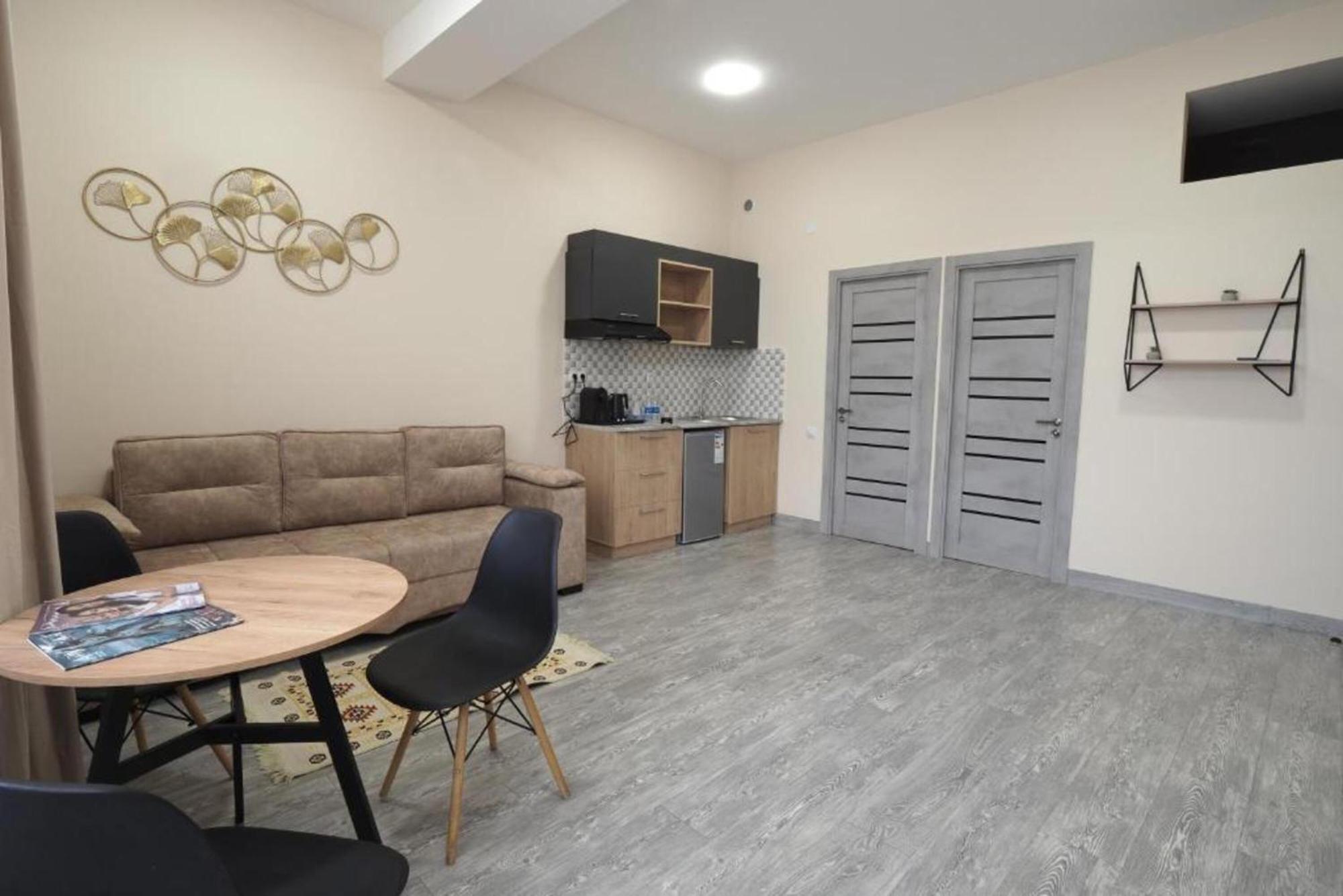 Hotel Menua Jerevan Pokoj fotografie