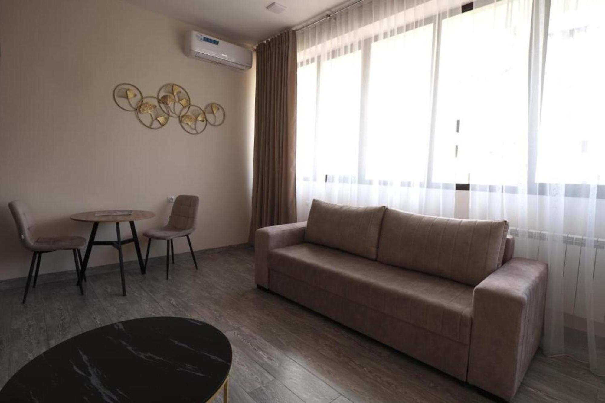 Hotel Menua Jerevan Pokoj fotografie